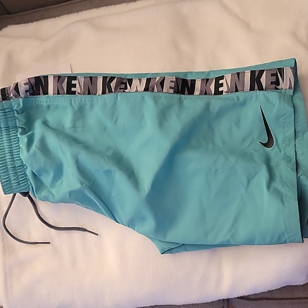 Nike Swimming Volley logo taping shorts - Picture 2 of 3